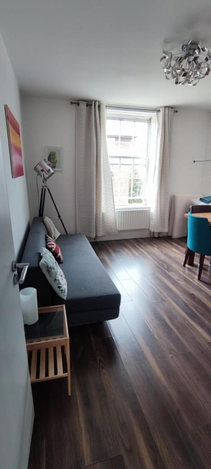 Location Location Location, Whole Apartment For You! London Ngoại thất bức ảnh